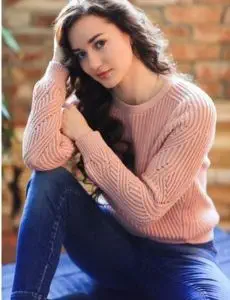 Elite escort service in Sakra for home and hotel visits